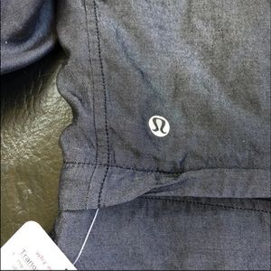 NWT Lululemon tranquility adjustable jacket